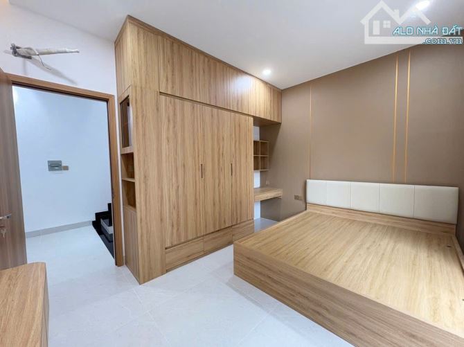 🏡🏡🏡Bán Nhà Mới 100% 1 Trệt 2 Lầu Hẻm Oto Trương Công Định 60M2 (9.6x6.5) - Giá: 7.9Tỷ - 5