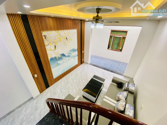 Nhà 3 Tầng cạnh Go 5 căn nhà phường Trần Hưng Đạo TP Thái Bình cạnh trung tâm thương mại G - 5