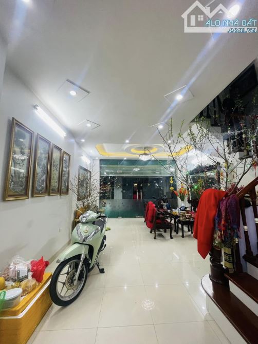 Bán nhà Ao Sào, Thịnh Liệt, 70 m2, vỉa hè, ô tô tránh, kinh doanh, mt rộng, 19.5 tỷ - 5