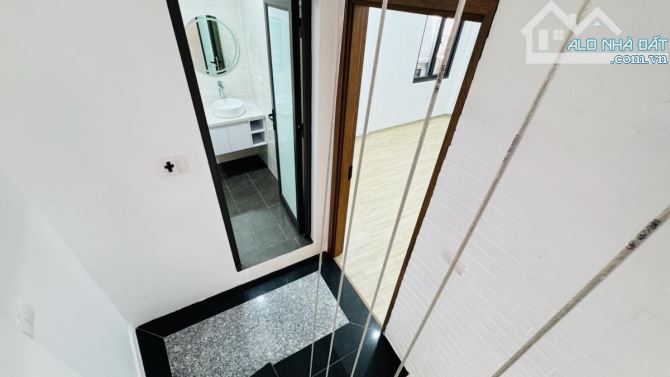 1/100 Cực hiên Nguyễn Đình Chiểu, Q Hai Bà Trưng 27m2,4 tầng. - 5