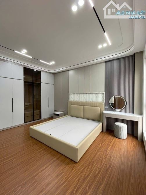 NGUYỄN VĂN CỪ – 6 TẦNG – MẶT TIỀN 8.4M – 10.2 TỶ - 5