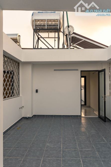 SIÊU PHẨM 5TẦNG, KHU PHÂN LÔ Đ.HÀ HUY GIÁP, P.THẠNH XUÂN/Q12, HẺM 5M, 65M2, 7 TỶ - 5