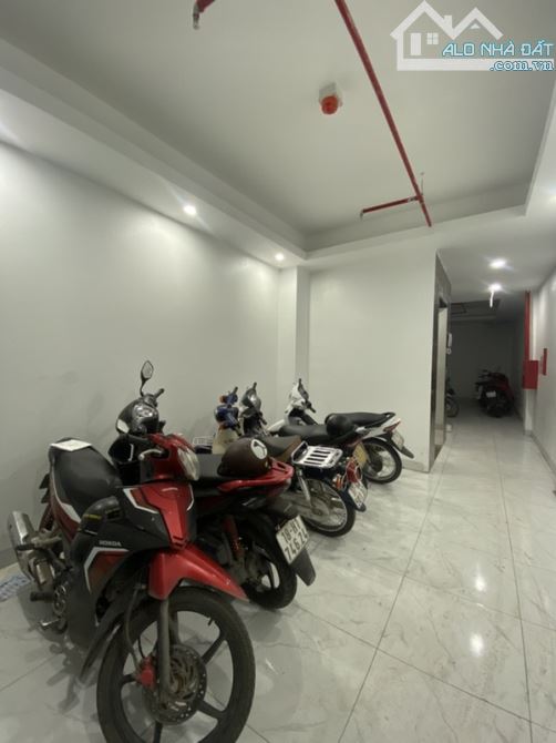 ban can ho dich vu 7 tang thang may, so dep, ngo rong, dong tien 65tr / thang - 5