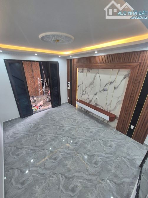 🕌: bán nhà 3 tầng xây mới, hùng vương, hồng bàng, DT 40m2, ngõ 2,5 m 💸 : 2,25 tỷ (02) - 5