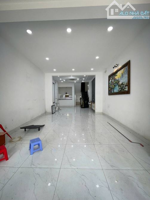 PÁN NHÀ MTKD CỰC ĐẸP GÓC #TỈNH_LỘ_10 #TÂN_TẠO - 5×20M²-NỞ HẬU 5.5M -4TẦNG NHỈNH 7 TỶ - 5