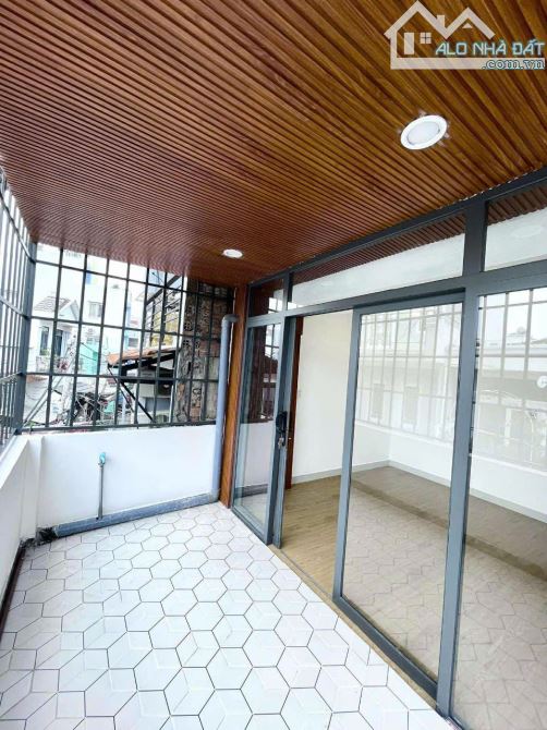 BÁN NHÀ ĐẸP , NGAY TTTM AEON Q.8 , CAO LỖ , KO QH , CHỈ NHÌNH 5 TỶ - 6
