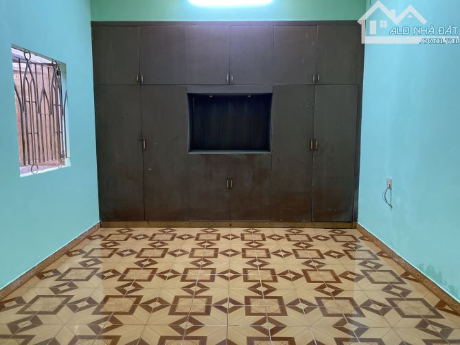 Cho thuê nhà hẻm oto, sân rộng, gara. 3pn, chỉ vài bước chân ra đường lớn Linh Xuân - 6