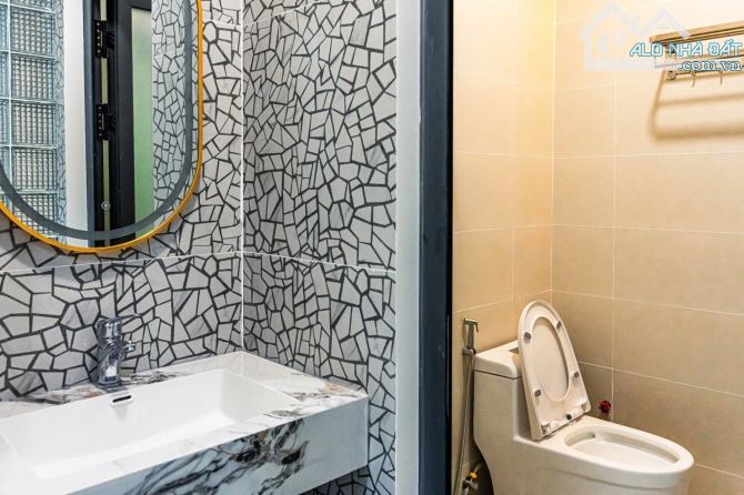 SIÊU PHẨM 5TẦNG, KHU PHÂN LÔ Đ.HÀ HUY GIÁP, P.THẠNH XUÂN/Q12, HẺM 5M, 65M2, 7 TỶ - 6