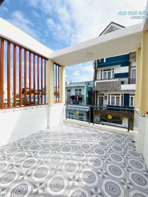 HẺM Ô TÔ THÔNG, VÕ VĂN KIỆT, F7, Q6, 3 TẦNG MỚI, 41.0M2, 6.6 TỶ. - 6