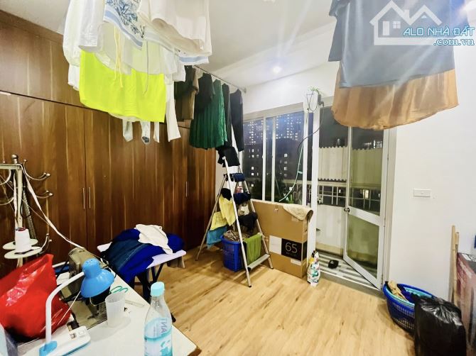 Căn CC đẹp ở luôn KĐT TP Giao Lưu Phạm Văn Đồng Bắc Từ Liêm Sổ 87m 3 ngủ 2 WC Giá 5.4 tỷ - 8
