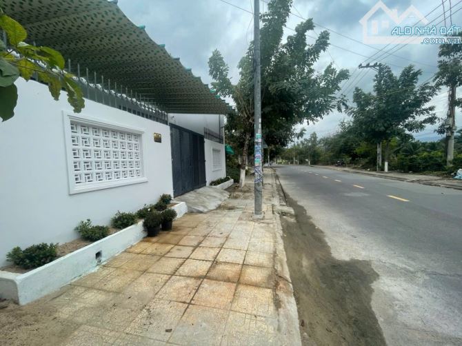 Bán nhà Thị Trấn Diên Khánh vừa ở vừa kinh doanh giá rẻ - 8