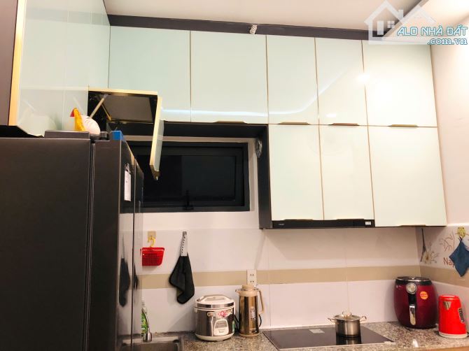 Cho thuê căn hộ NAPONEON căn góc view biển hướng đông nam mát cả ngày 4pn dt 75m - 8
