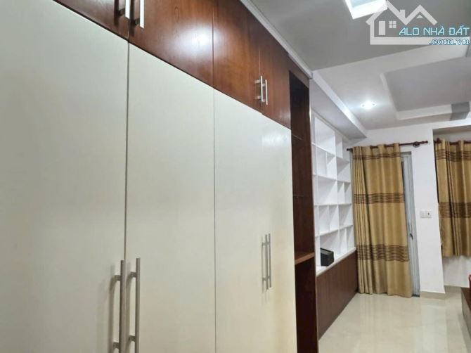 ĐƯỜNG 8M ÂU CƠ •4x17 67m2 •GIÁP KHU ĐỒNG ĐEN, TÂN BÌNH •NHỈNH 9 TỶ - 8