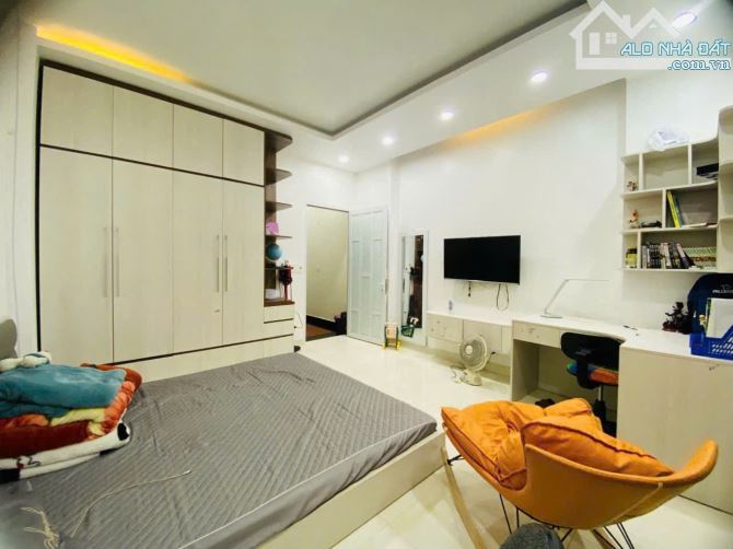 🌳Nhà 4 tầng gốc dân xây độc lập Hoàng Ngọc Phách tuyến 2 Quán Nam - 84m2 - Giá 7,9 tỷ - 9