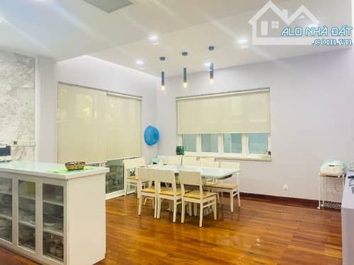 BIỆT THỰ VIP LÔ GÓC – BÁN ĐẢO LINH ĐÀM – GARA 3 Ô TÔ – DIỆN TÍCH KHỦNG 613M2 - 9