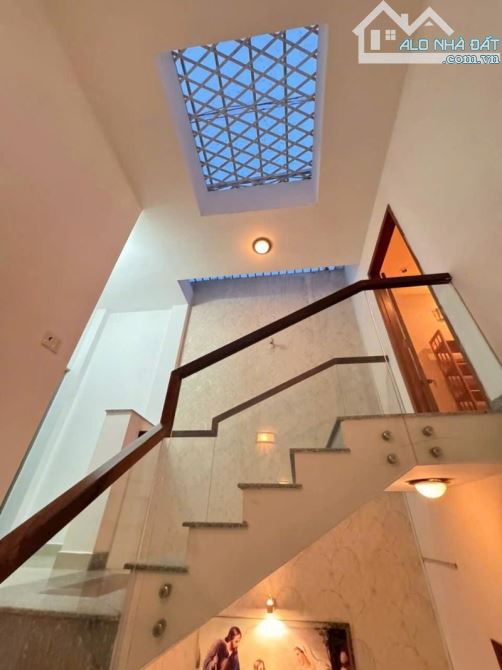ĐƯỜNG 8M ÂU CƠ •4x17 67m2 •GIÁP KHU ĐỒNG ĐEN, TÂN BÌNH •NHỈNH 9 TỶ - 9