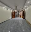 NHÀ LIÊN MẠC -BẮC TỪ LIÊM 32 M - 5 TẦNG -MT3,5M GIÁ 5,85 TỶ  Cách cầu chèm vài bước chân,
