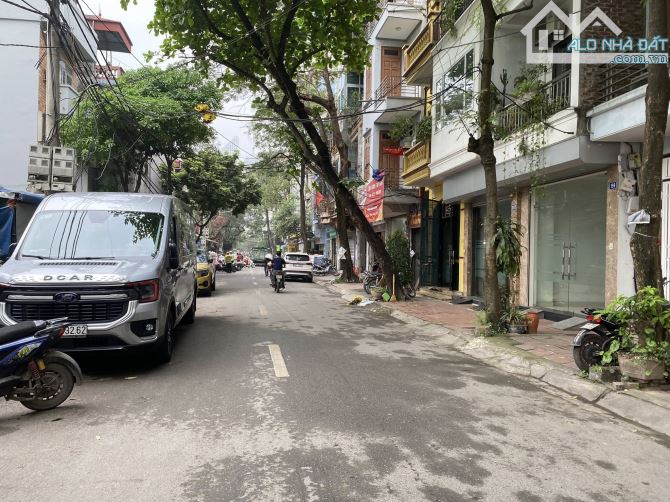 NHÀ 5T, MẶT PHỐ CỔ, YẾT KIÊU, HÀ ĐÔNG, DT 42M2, MT 3.3M, GIÁ 14.7 TỶ, KINH DOANH SẦM UẤT