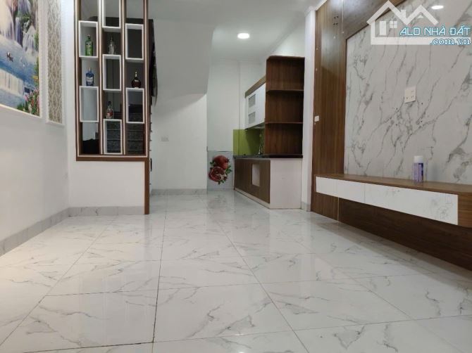 HÓT -RẤT- HÓT XUÂN ĐỈNH 58m2 x 5 tầng mặt tiền 5m nhà dân xây dựng kiên cố chắc chắn
