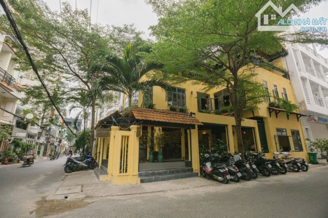 VIP - BIỆT THỰ CỔ GÓC 2MT 18 TRẦN DOÃN KHANH + NGUYỄN THÀNH Ý, QUẬN 1 - 18M X 15M - 2 TẦNG