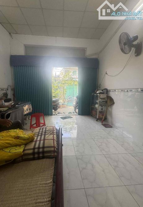 Bán nhà Bình Tân - Bùi Tư Toàn 72m2 2 tầng nhích nhẹ 5 tỷ xíu