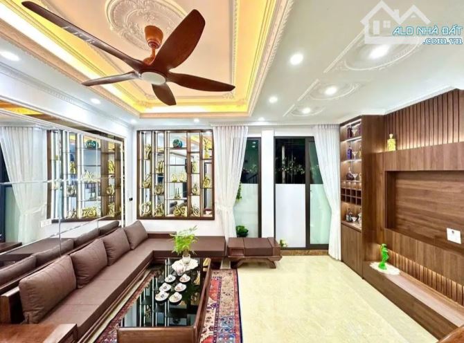 ❤️❤️ HƠN 7 TỶ - 45M NHÀ ĐẸP NGỌC THUỴ- 4 TẦNG- 4 NGỦ ĐỦ CÔNG NĂNG - 20M RA MẶT PHỐ - Ô TÔ