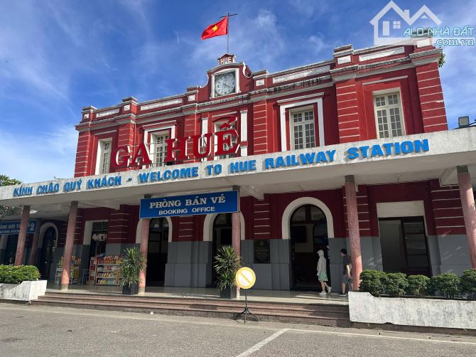🏠 BÁN NHÀ 2 TẦNG ĐỐI DIỆN GA HUẾ - PHÙ HỢP VỚI RẤT NHIỀU LOẠI HÌNH KINH DOANH