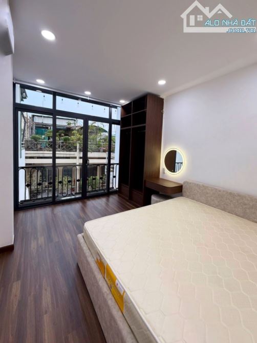 Nhà mặt tiền mới, 4 Tầng, Nguyễn Trọng Tuyển Tân Bình, Khu VIP Gần Sân Bay – CHƯA TỚI 8 TỶ