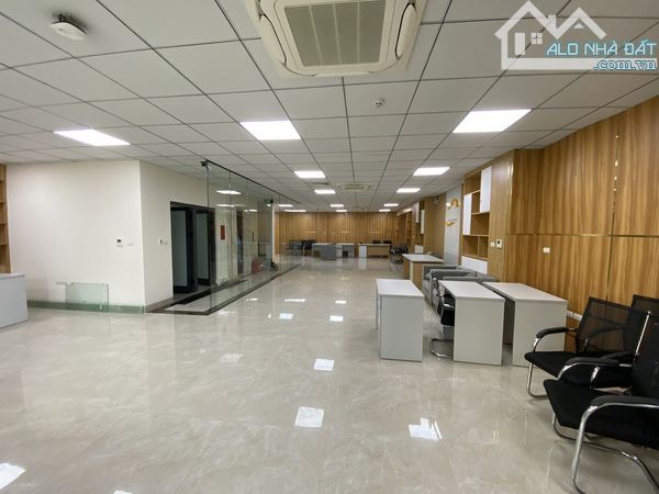 Cho thuê văn phòng mặt phố Ngụy Như Kon Tum – vị trí vàng khu Trung Hòa – Nhân Chính