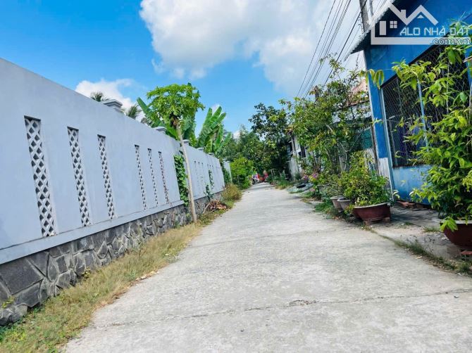 🌳 Cần bán đất nhánh đanl đường Chu Văn An. Lộ đanl rộng rãi, xe oto ra vào.  👍 Vị trí :