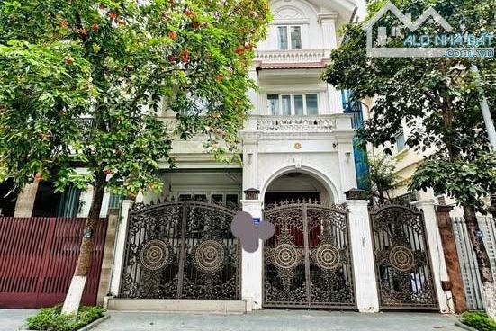 Bán nhanh BT Xa La 230mx3 tầng 1 hầm Kinh doanh, nhỉnh 40 tỷ
