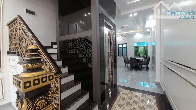 Bán Nhà ,Lê Hồng Phong, Đằng Lâm, Hải An  9 tỷ.4.Tầng, Diện Tích 60 m2,Đường