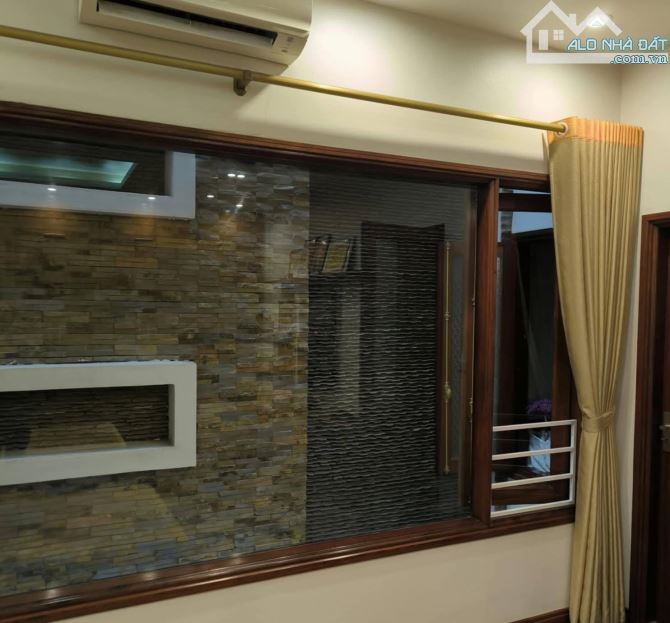 Bán Biệt Thự 4 tầng Lạc Long Quân - View sông Bắc Hưng Hải - TP Hải Dương