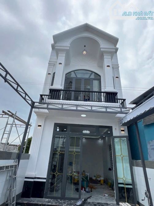 Bán nhà lầu 5 x 30 điện biên phủ ninh thạnh chỉ có 2 tỷ 600