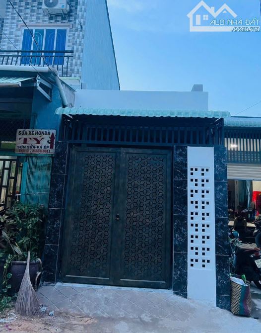 Bán nhà mới leng keng đường ô tô 50m2 (P. Tân Vạn) chỉ 1,550 tỉ