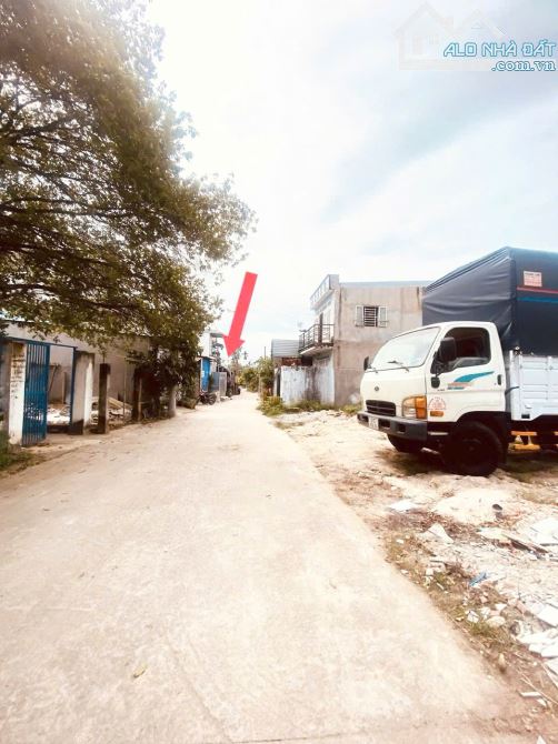 Bán lô đất 87m2 hẻm xe hơi đường Bình Nhâm 19 Tp Thuận An Bình Dương giá rẻ đầu tư