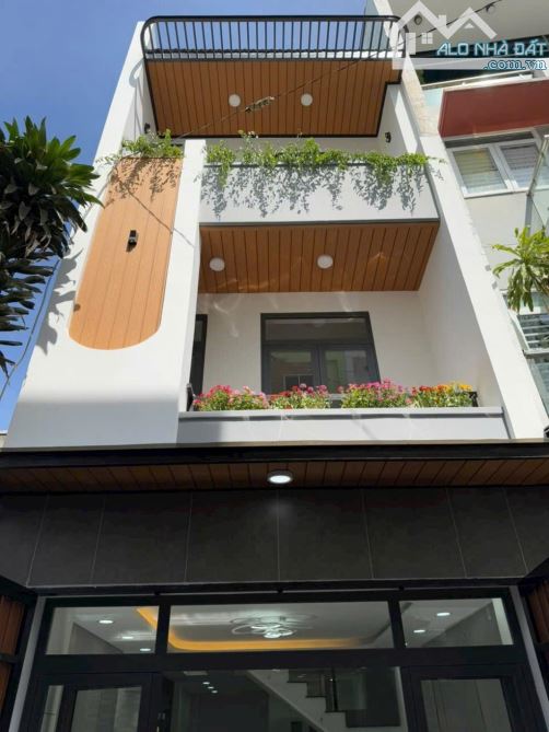 Bán nhà sổ riêng hẽm xe hơi, kinh doanh nhỏ, gần trường
