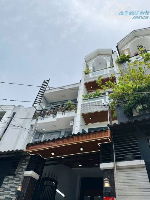Bán nhà 6,78  tỷ  Quang trung GV