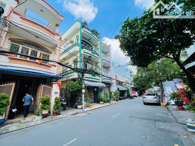 Bán nhà Đào Tấn  Chợ Hòa Bình p5q5 4x17m 6 tấm giá chỉ 11 tỷ