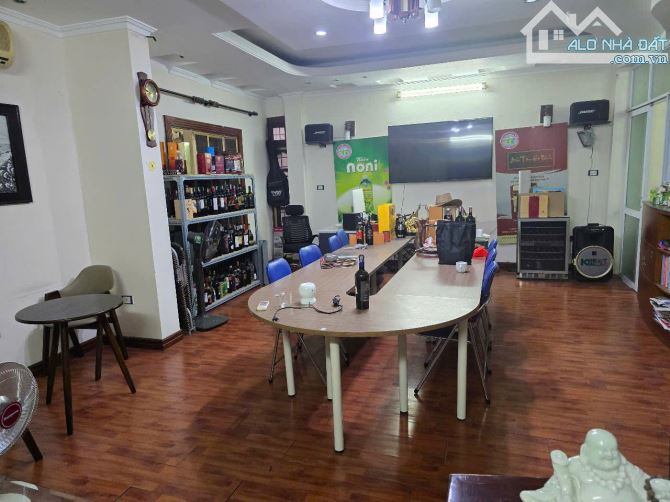 MẶT NGÕ KINH DOANH. THÔNG THIÊN CÁC NGẢ. Ô TÔ TRÁNH. 64 m2 x 4 tầng, mt 4,5 m. Giá tốt.