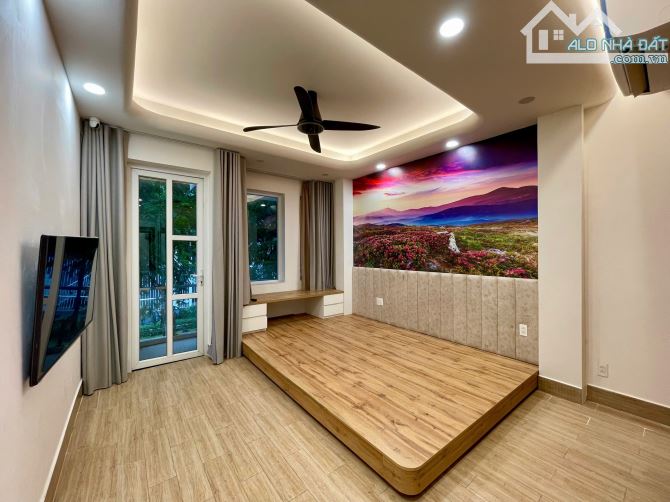 Cho thuê nhà đep KDC Công ích,đường Nguyễn Lường Bằng quận 7 liền kề Phú Mỹ Hưng.