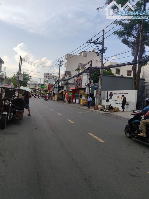 Bán đất An Phú Đông, Quận 12, hẻm ô tô thông, 420m² giá 11 tỷ 750 triệu