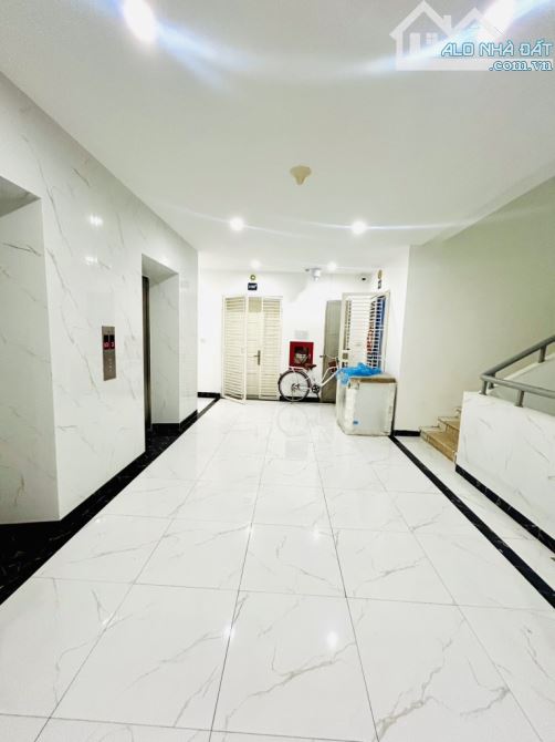Căn hộ 3 phòng ngủ nhiều tiện ích đị lại thận lợi trên phố Thái Thịnh quận Đống Đa
