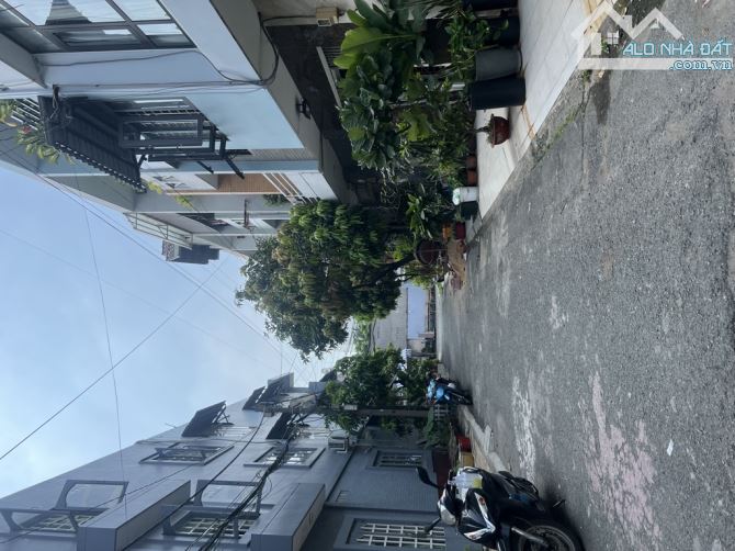 Bán nhà Trần Thái Tông, 4x14m, 5PN, Khu đồng bộ, P.15 Tân  Bình, 7.8 Tỷ