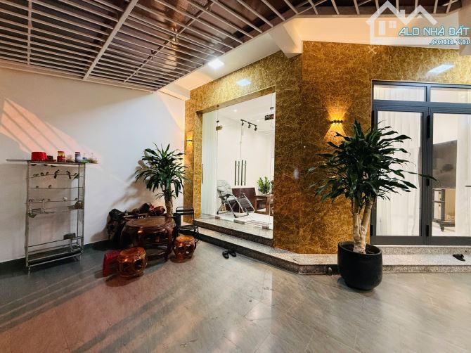 BÁN CĂN NHÀ 3 TẦNG GÓC 2 MT ĐƯỜNG VÕ TRỨ - MẠC ĐỈNH CHI, GẦN BIỂN, GIÁ 11,5 TỶ. CN14.8