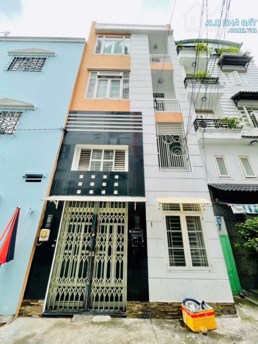 BÁN NHÀ GÓC 2 MẶT HẺM XE HƠI PHẠM VĂN HAI 5TẦNG NGAY CHỢ PHẠM VĂN HAI CHỈ 6,8 tỷ