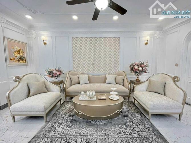 🏠Bán nhà 7T, Văn Cao - Ba Đình, 45m x Mt 4m, Ô tô dừng đỗ 24/24, View Hồ Tây lộng gió 🚘