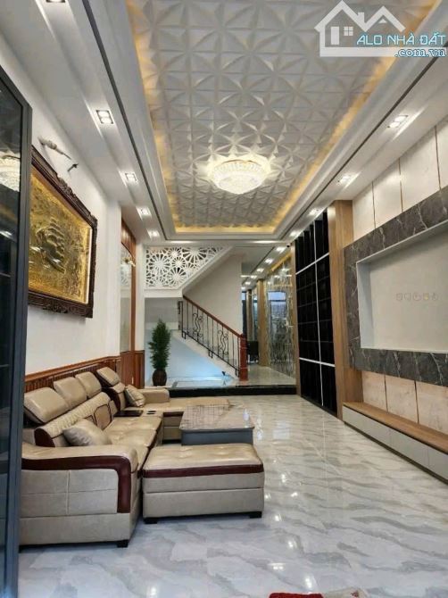 BÁ.N NHÀ VIEW BỜ SÔNG – #Ô TÔ – 2 THOÁNG – 48m² – Chỉ hơn 11 TỶ!
