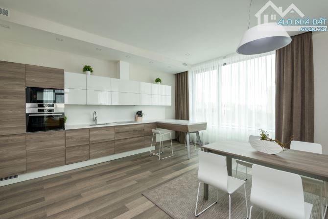 Kinh Doanh Sầm Uất Biển Mỹ Khê-Kiệt 5m Dương Đình Nghệ Quận Sơn Trà- 95m2-Ngang 5m-13 Tỷ 3