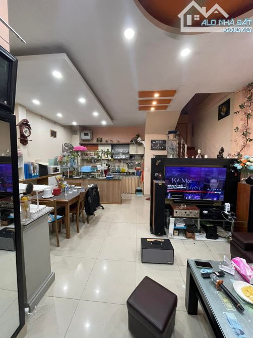 Kiếm đâu ra??? Nhà Khu Đô Thị Định Công-52m2x5T,MT:5m, 1 nhà ra mặt ngõ-Chỉ 6.5 TỶ.